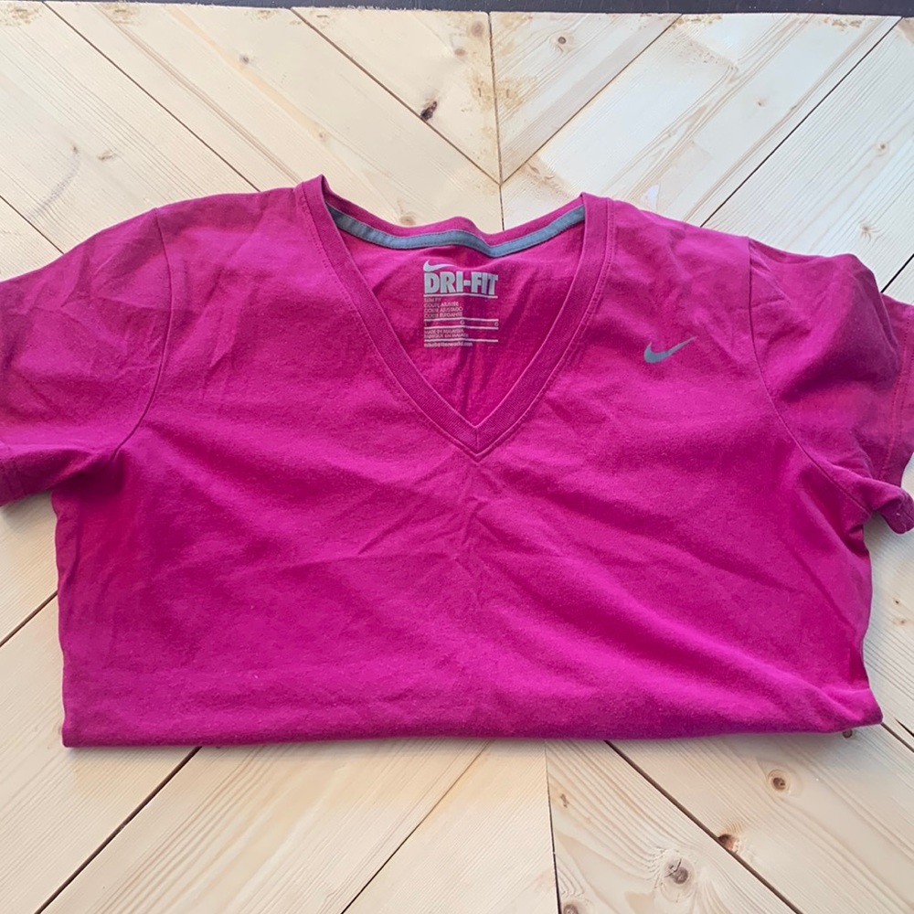 Nike Dri-Fit Women’s Tee